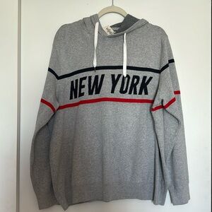 H&M Grey New York Men’s Hooded Sweater Size XL